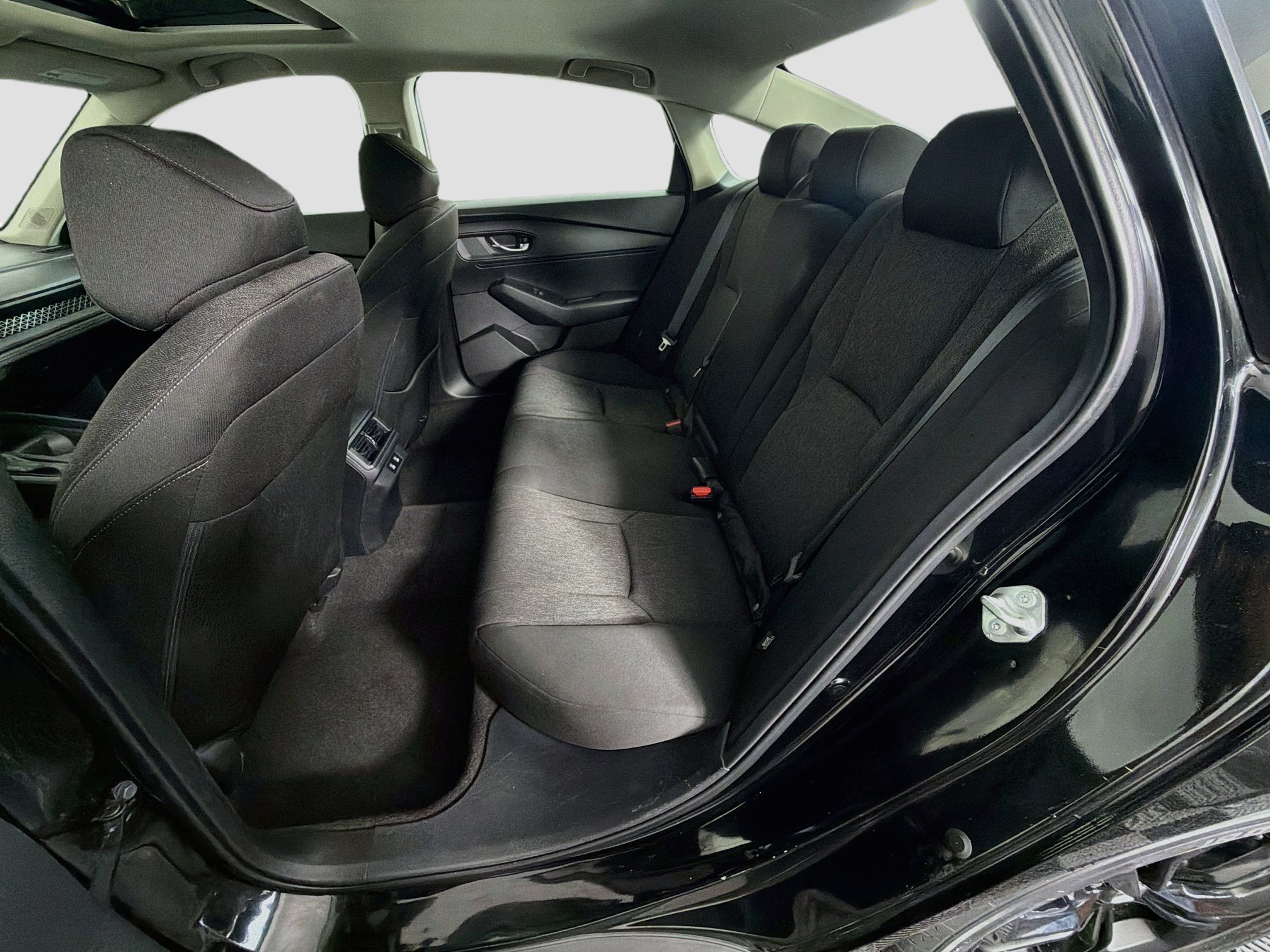 Used 2025 Honda Accord SE image 28