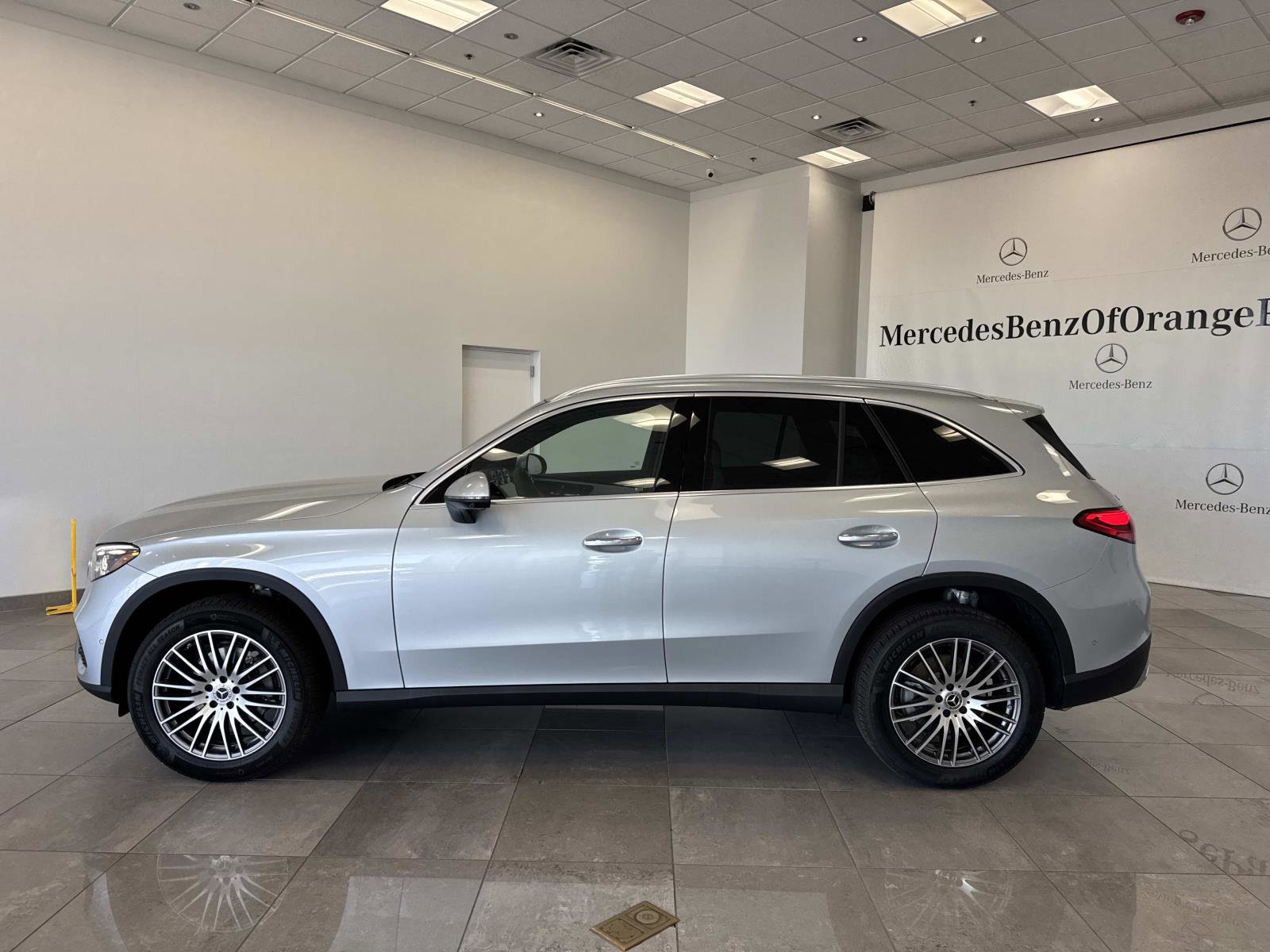 New 2026 Mercedes-Benz GLC 300 image 8