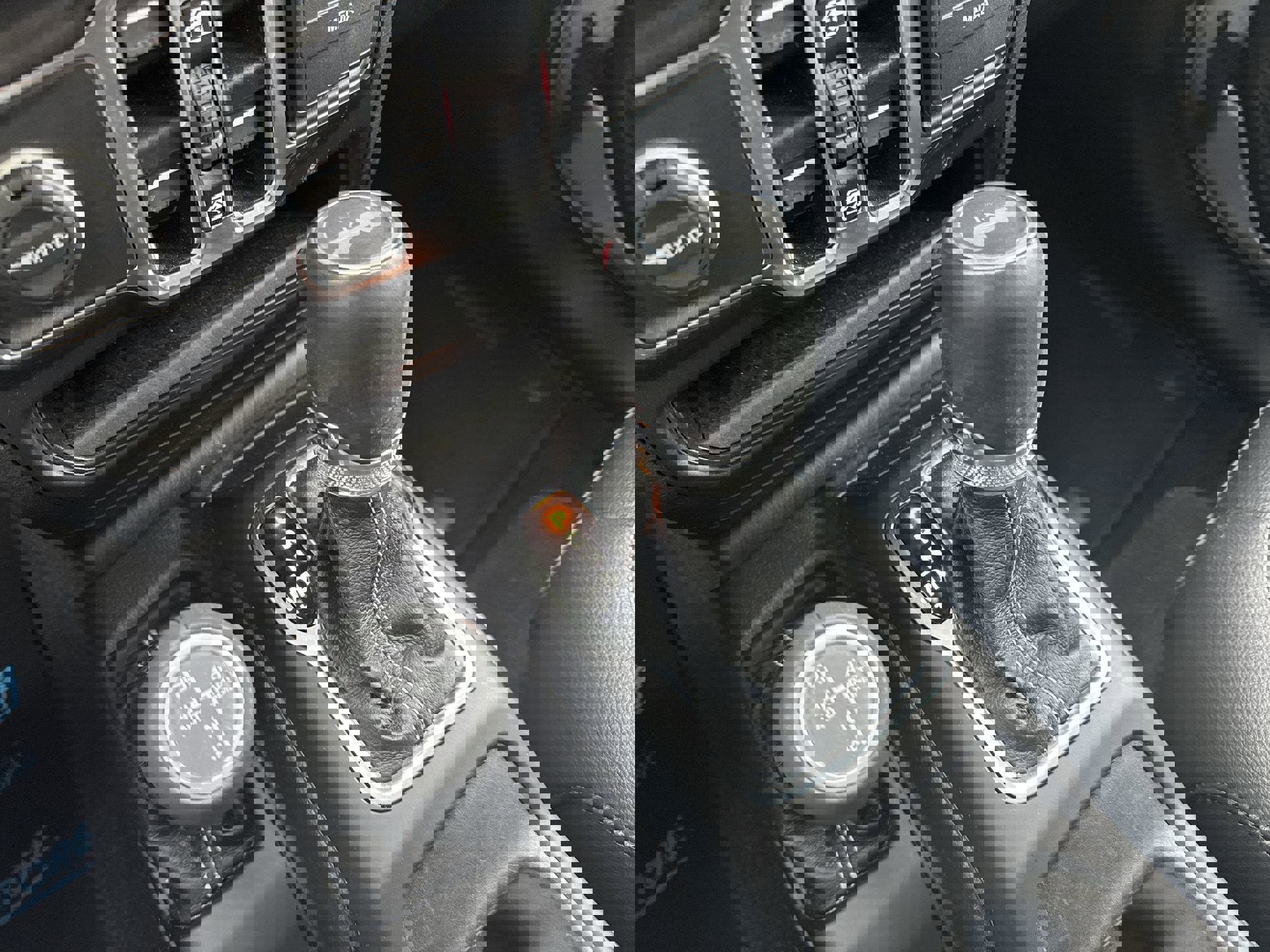 Used 2022 Jeep Wrangler Unlimited Sahara w/ Cold Weather Group image 16