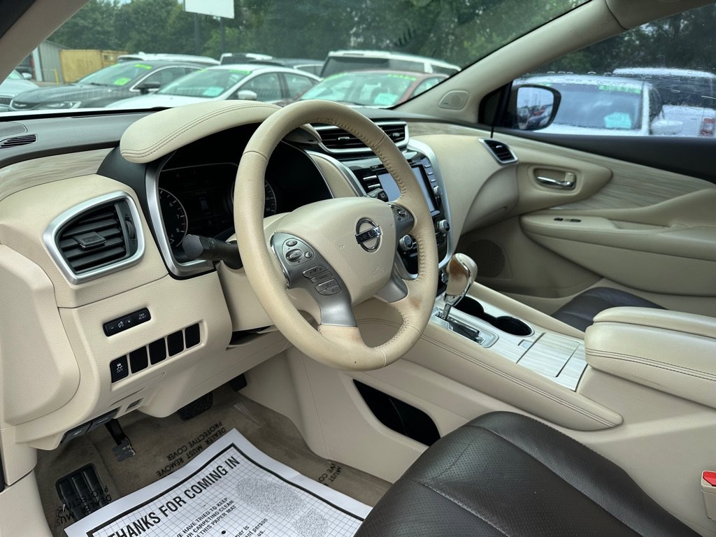 Used 2015 Nissan Murano SV w/ Premium Package FWD image 7