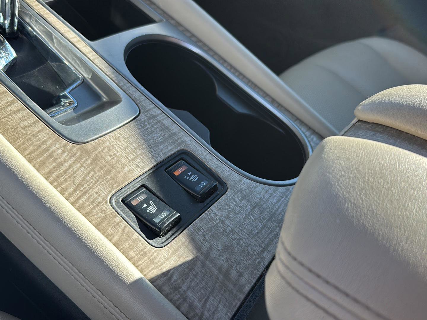 Used 2023 Nissan Murano SL w/ SL Moonroof Package image 25