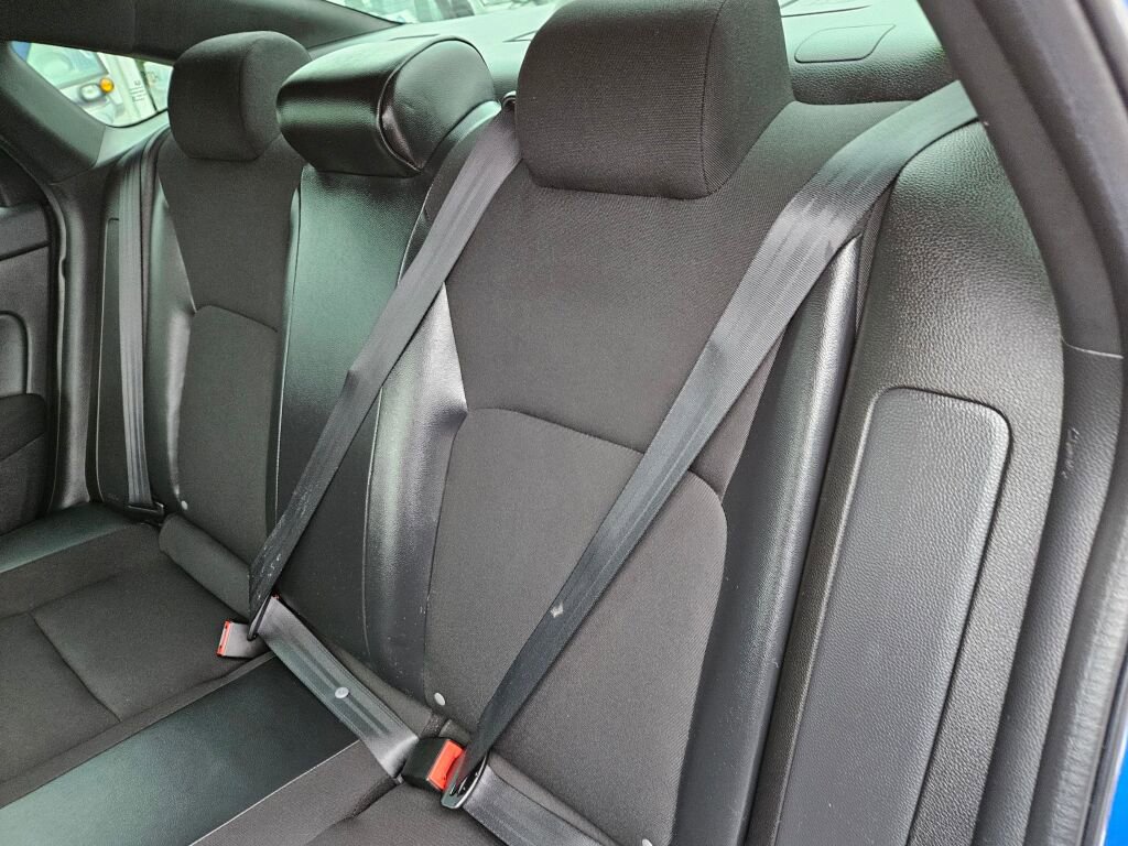 Used 2022 Honda Civic Sport image 14