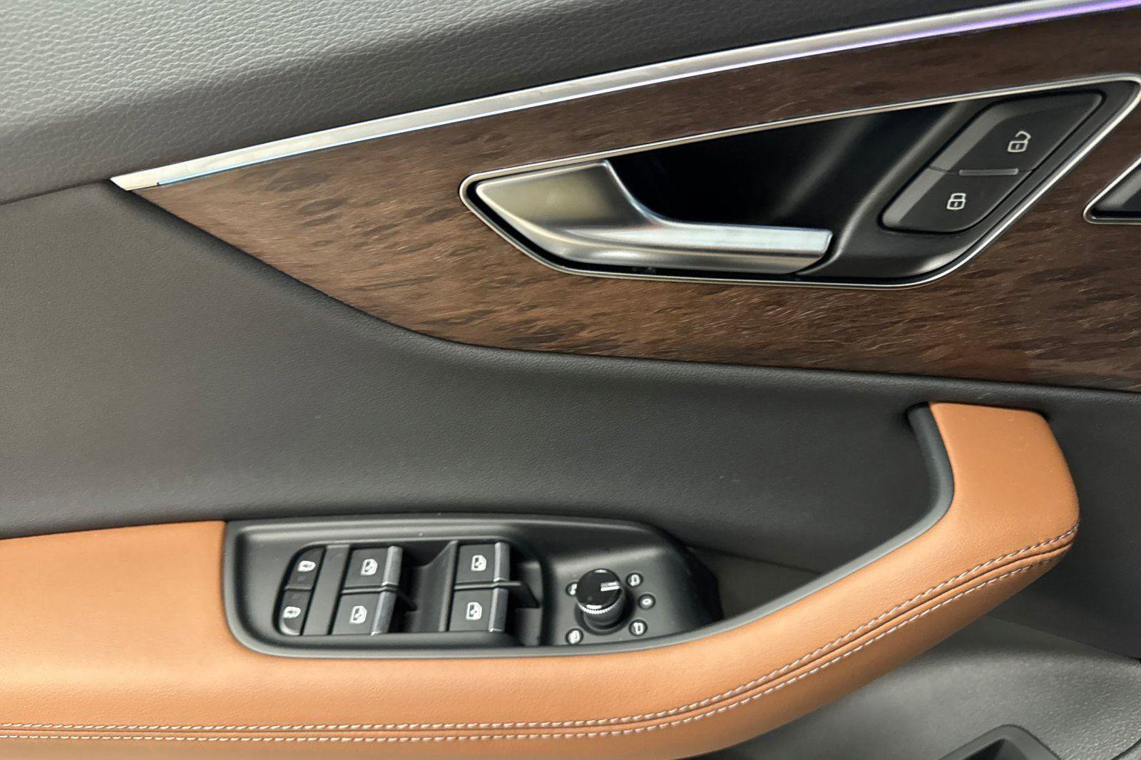 New 2026 Audi Q7 Premium Plus image 10