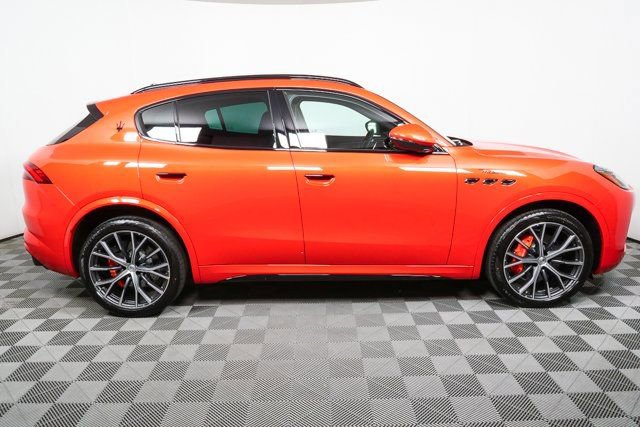 New 2026 Maserati Grecale Folgore AWD/4WD image 35
