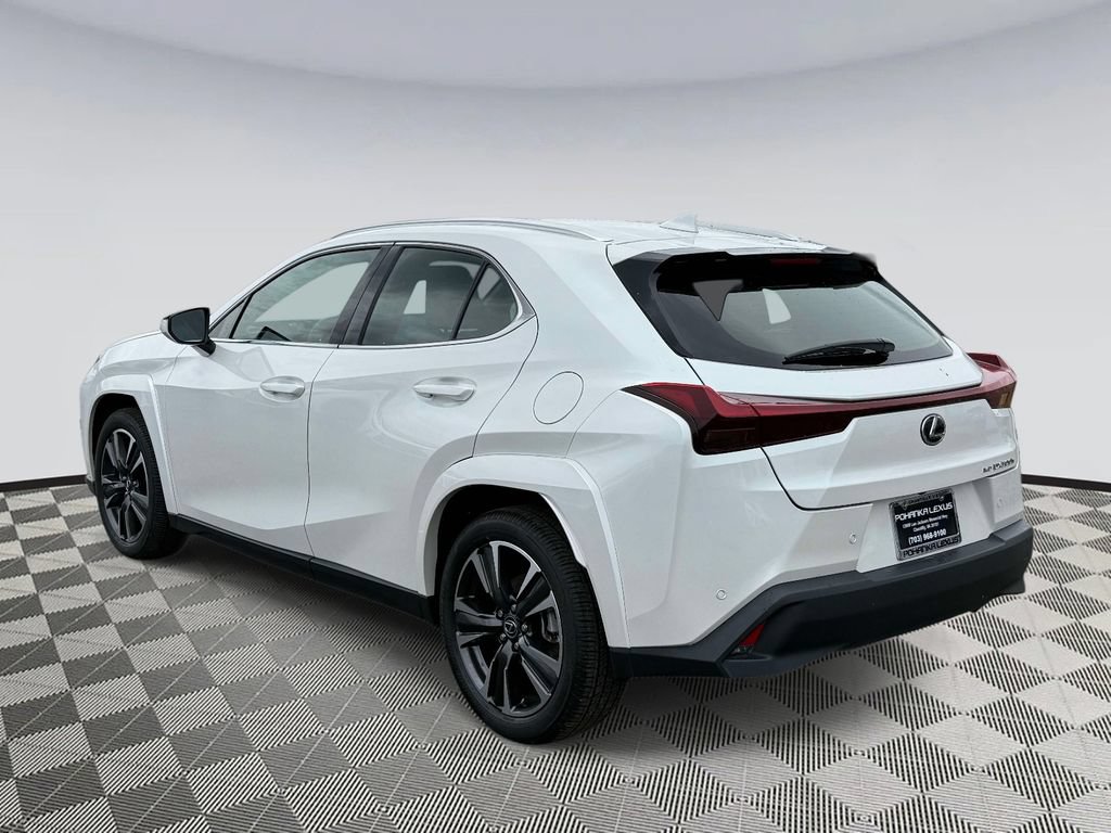 Used 2025 Lexus UX 300h AWD w/ Accessory Package (Z1) image 4