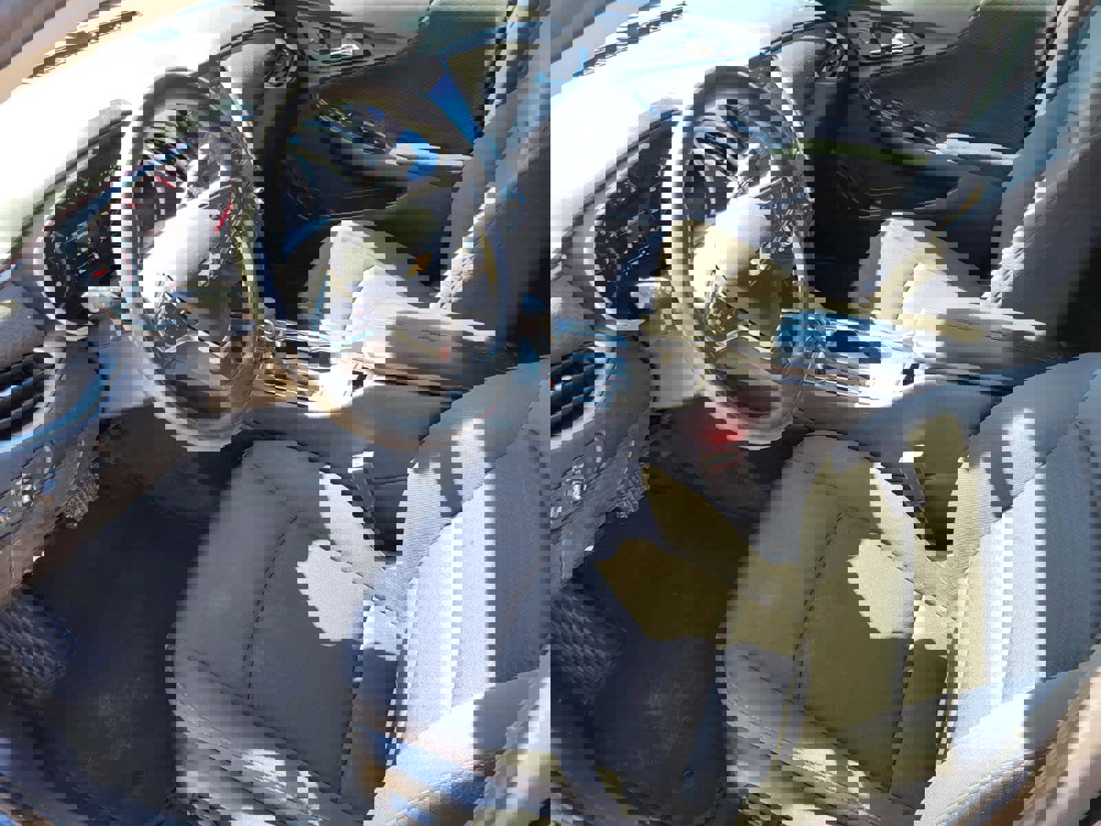 Used 2023 Chevrolet Malibu LT w/ Driver Confidence Package image 14