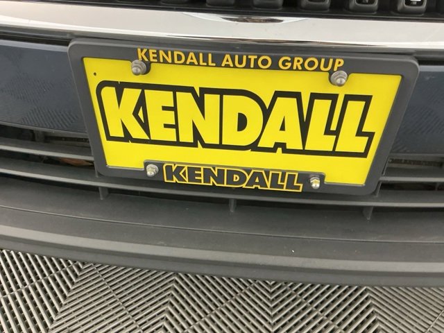 Used 2021 Volvo V60 T5 Cross Country image 32