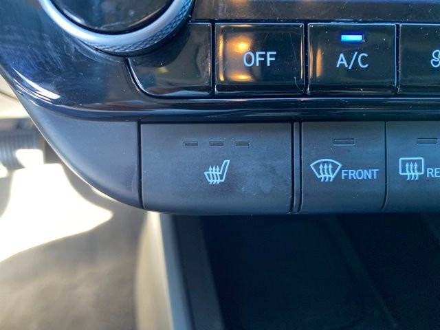 Used 2025 Hyundai Elantra SEL FWD image 10