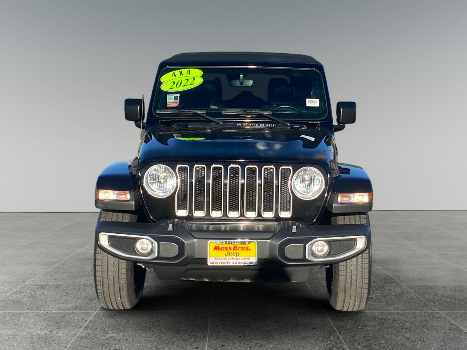 Used 2022 Jeep Wrangler Unlimited Sahara AWD/4WD image 8