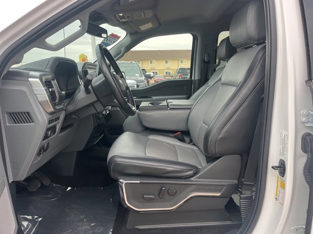 Used 2022 Ford F150 Lariat w/ Equipment Group 501A Mid image 18