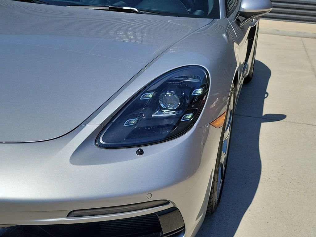 Certified 2025 Porsche 718 Cayman GTS image 9