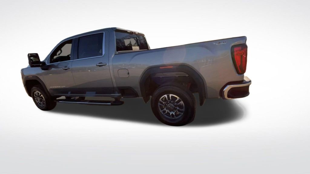 New 2026 GMC Sierra 2500 SLE w/ SLE Value Package; image 8
