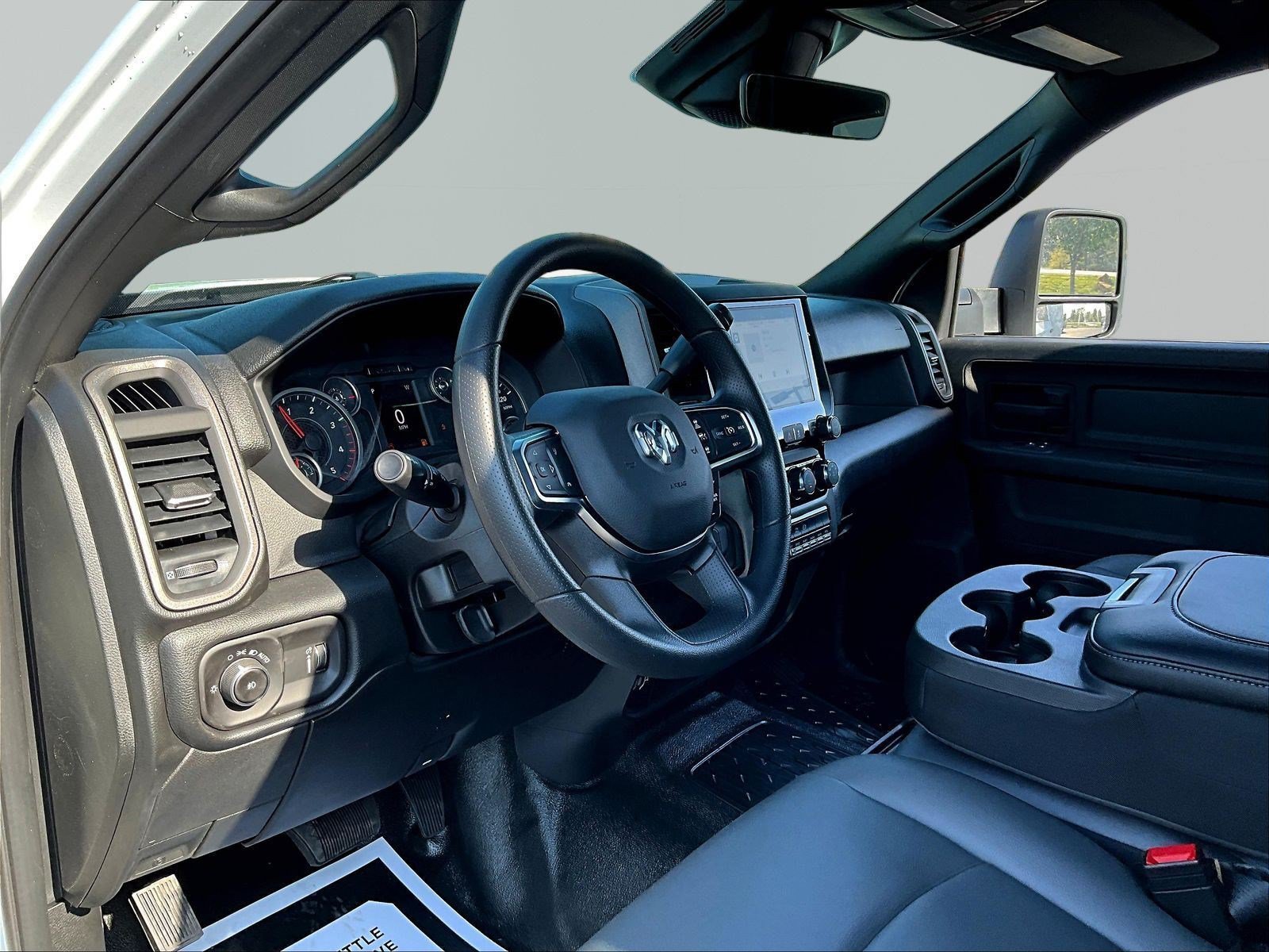 New 2026 RAM 5500 Tradesman w/ Chrome Appearance Group AWD/4WD image 16