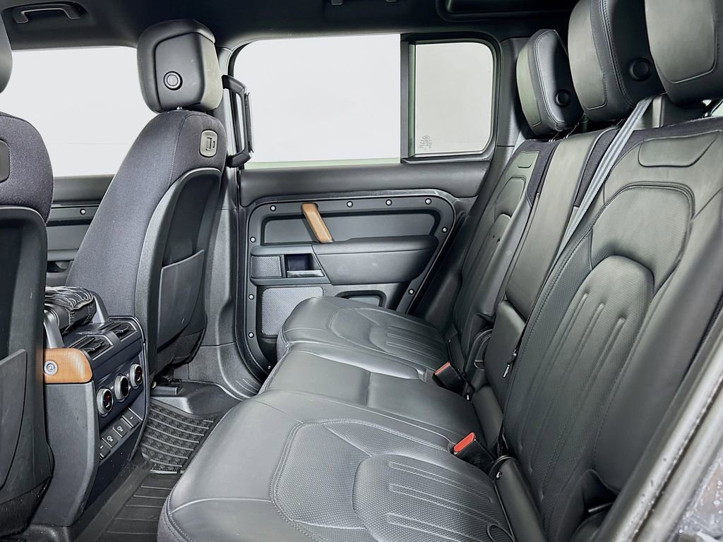 Used 2022 Land Rover Defender 110 X AWD/4WD image 12