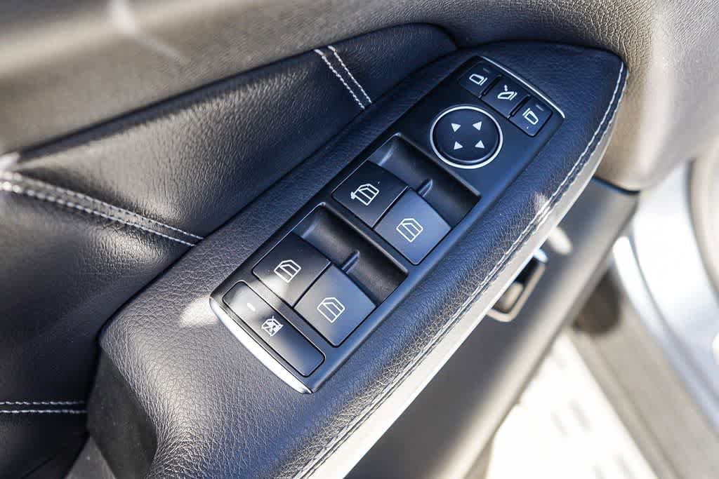 Used 2014 Mercedes-Benz GL 450 4MATIC image 23