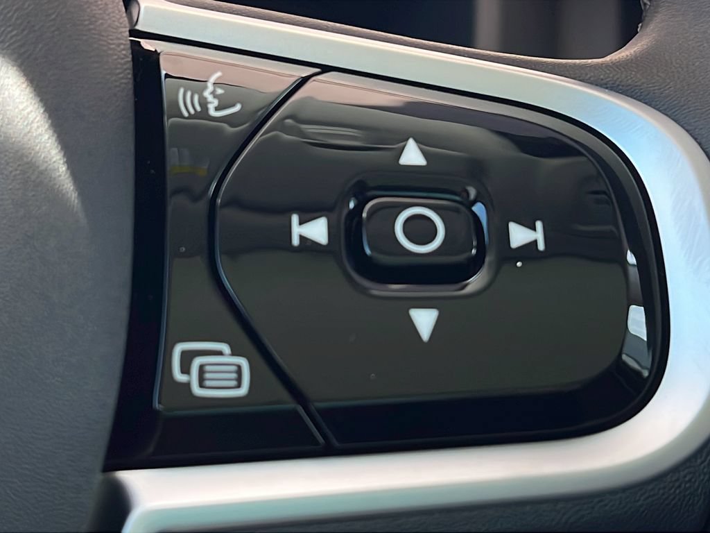 New 2026 Volvo XC60 T8 Plus AWD/4WD image 25