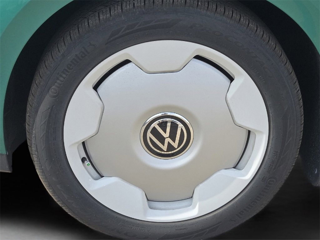 New 2025 Volkswagen ID. Buzz 1st Edition image 8