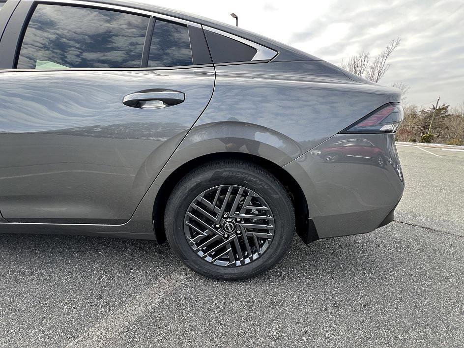 New 2026 Nissan Sentra SV image 6