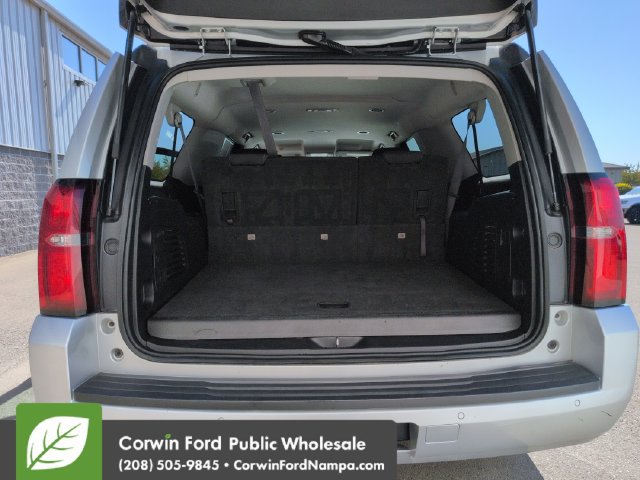 Used 2019 Chevrolet Suburban 4WD w/ Enhanced Driver Alert Package image 29