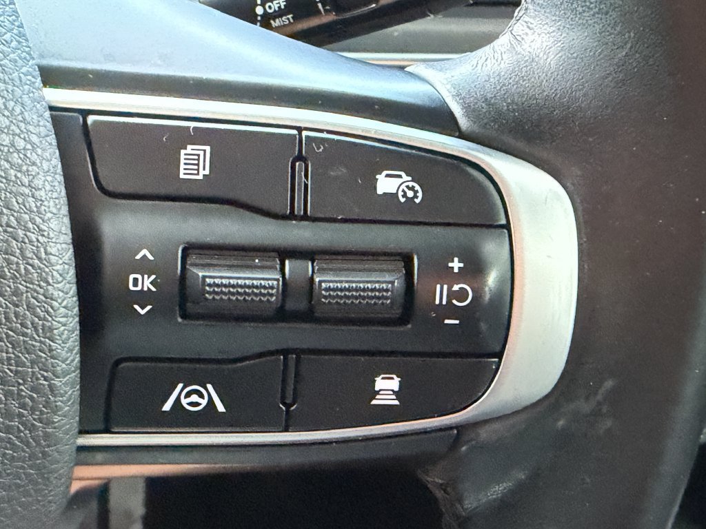 Used 2025 Kia K5 GT-Line w/ GT-Line Premium Package FWD image 29