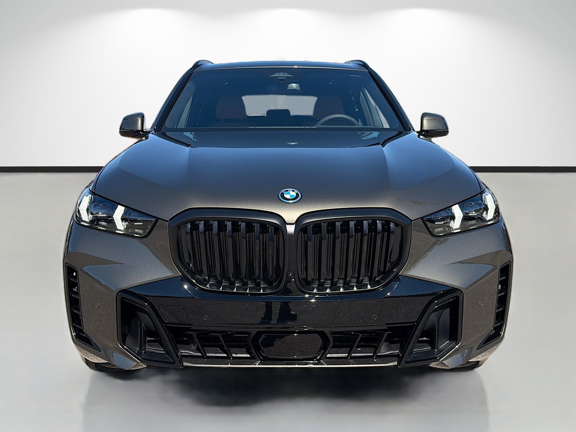 New 2026 BMW X5 xDrive50e w/ M Sport Package image 8