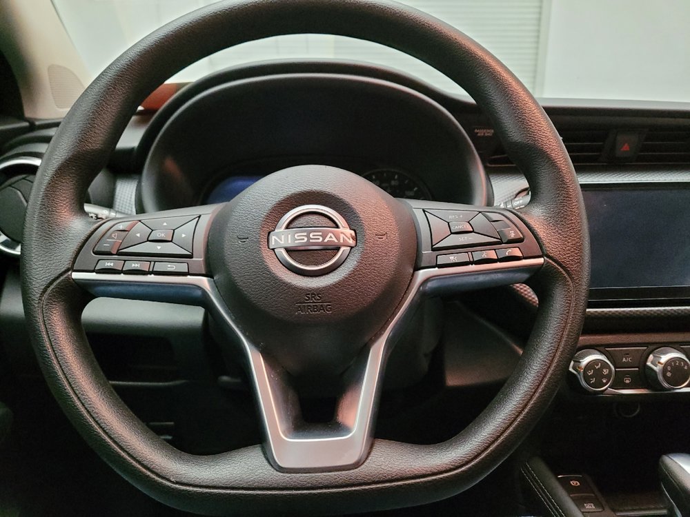 Used 2023 Nissan Kicks SV image 22