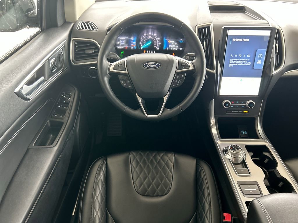 Used 2024 Ford Edge Titanium image 40