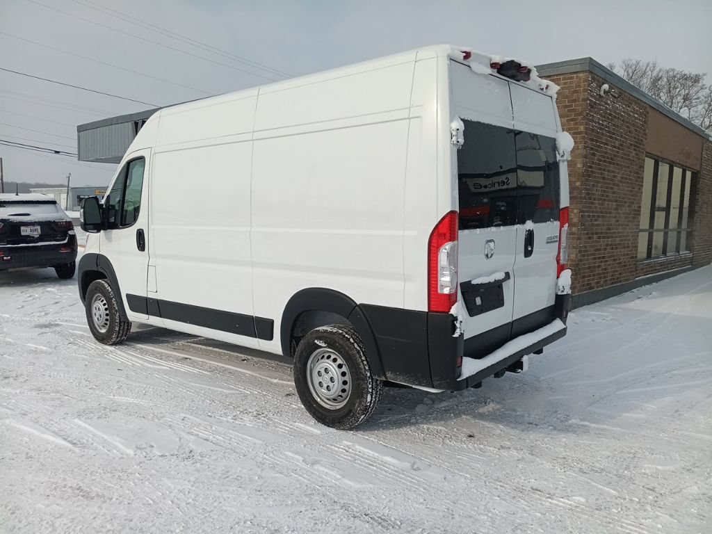 New 2025 RAM ProMaster 3500 w/ Cold Weather Group FWD image 3