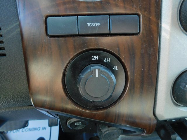 Used 2016 Ford F350 Lariat w/ Lariat Ultimate Package image 32