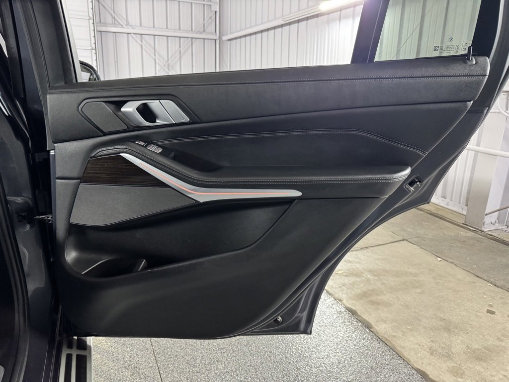 Used 2019 BMW X7 xDrive40i w/ Premium Package image 48