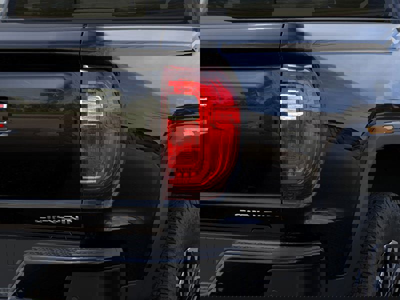 New 2026 GMC Canyon Denali image 24