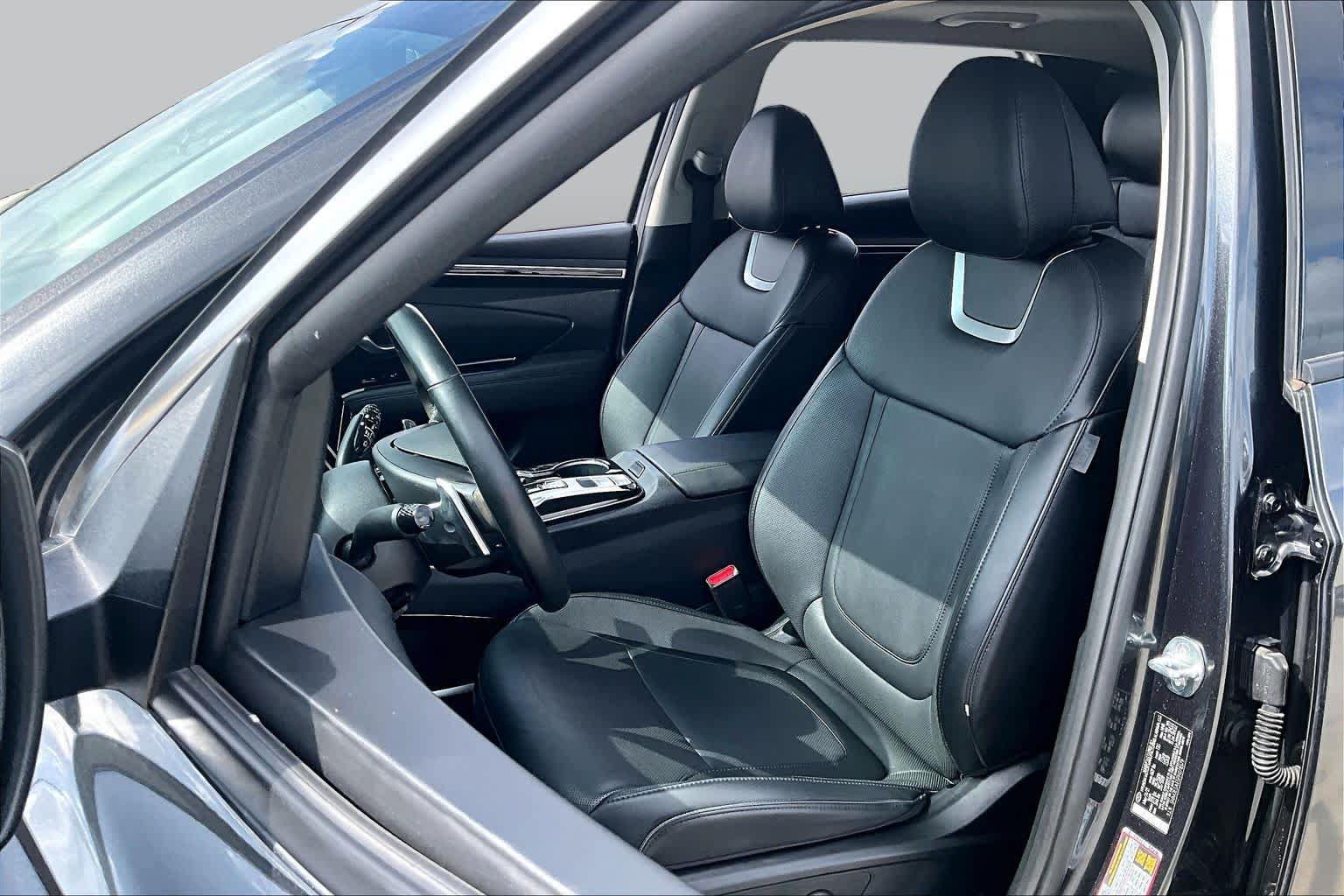 Certified 2023 Hyundai Tucson Limited FWD image 8