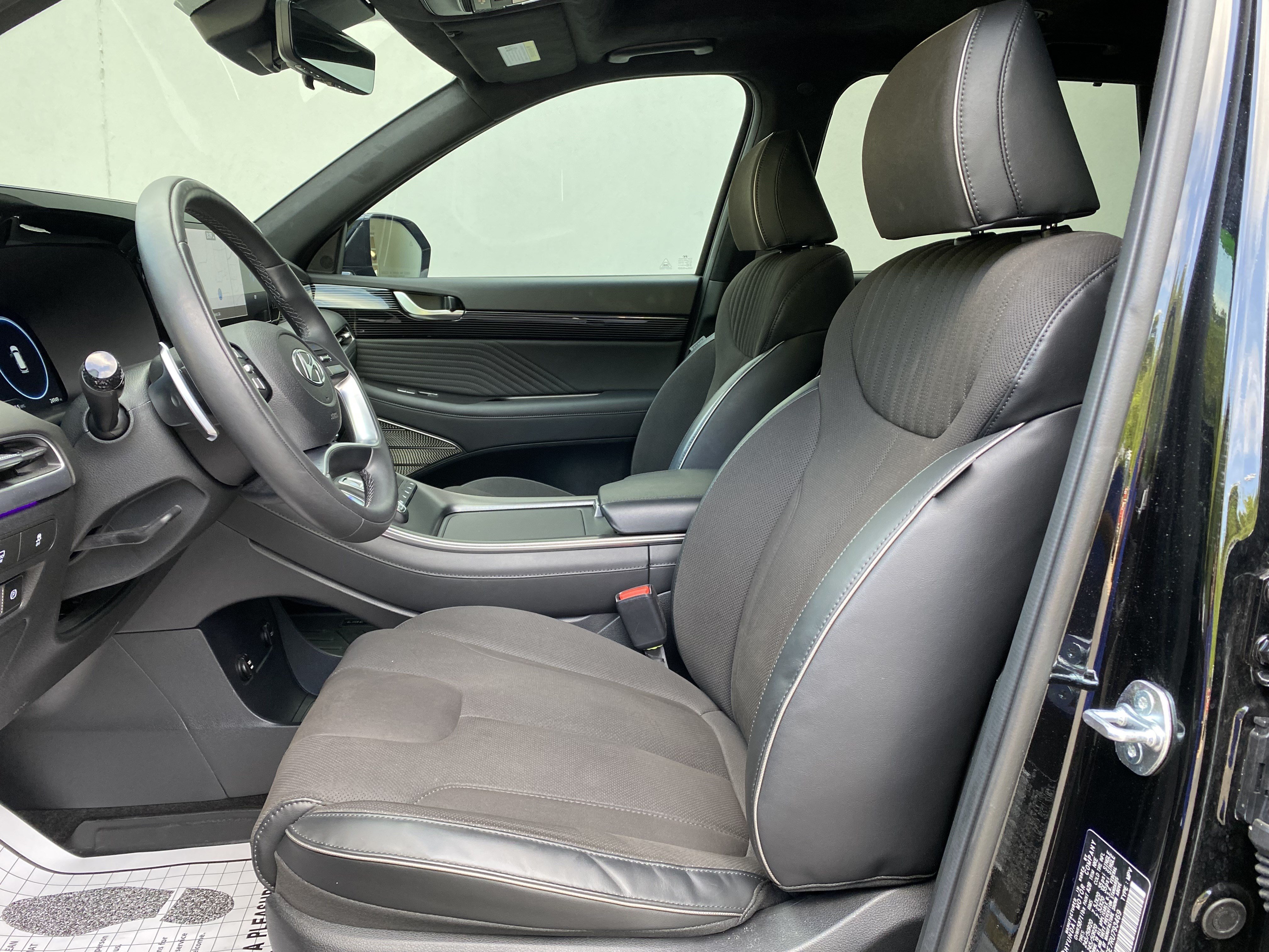 Used 2024 Hyundai Palisade Calligraphy AWD/4WD image 15