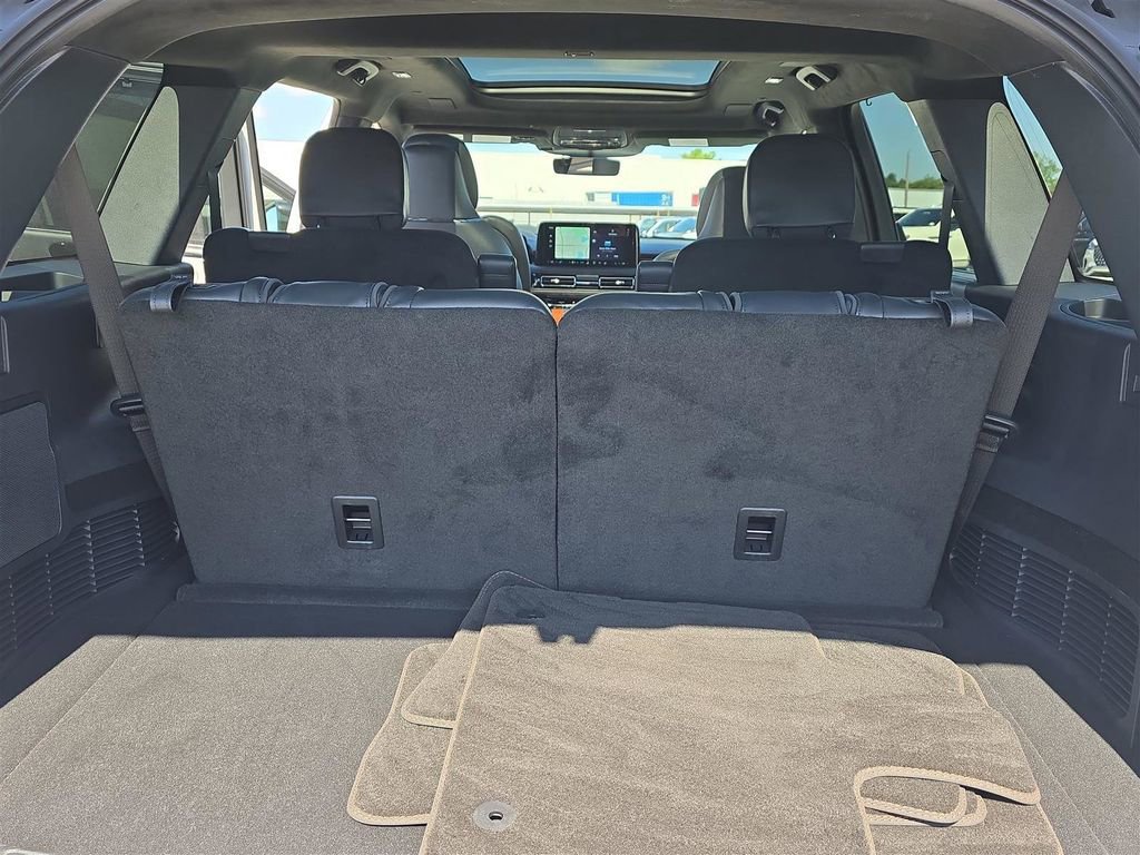 Used 2025 Lincoln Aviator Black Label image 27