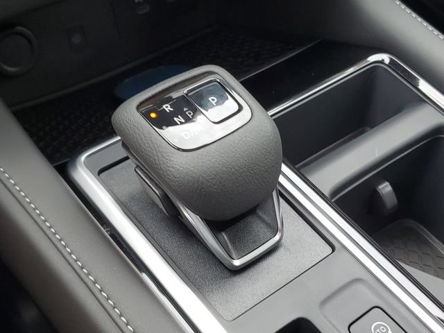 New 2026 Nissan Pathfinder SL w/ SL Premium Package FWD image 33
