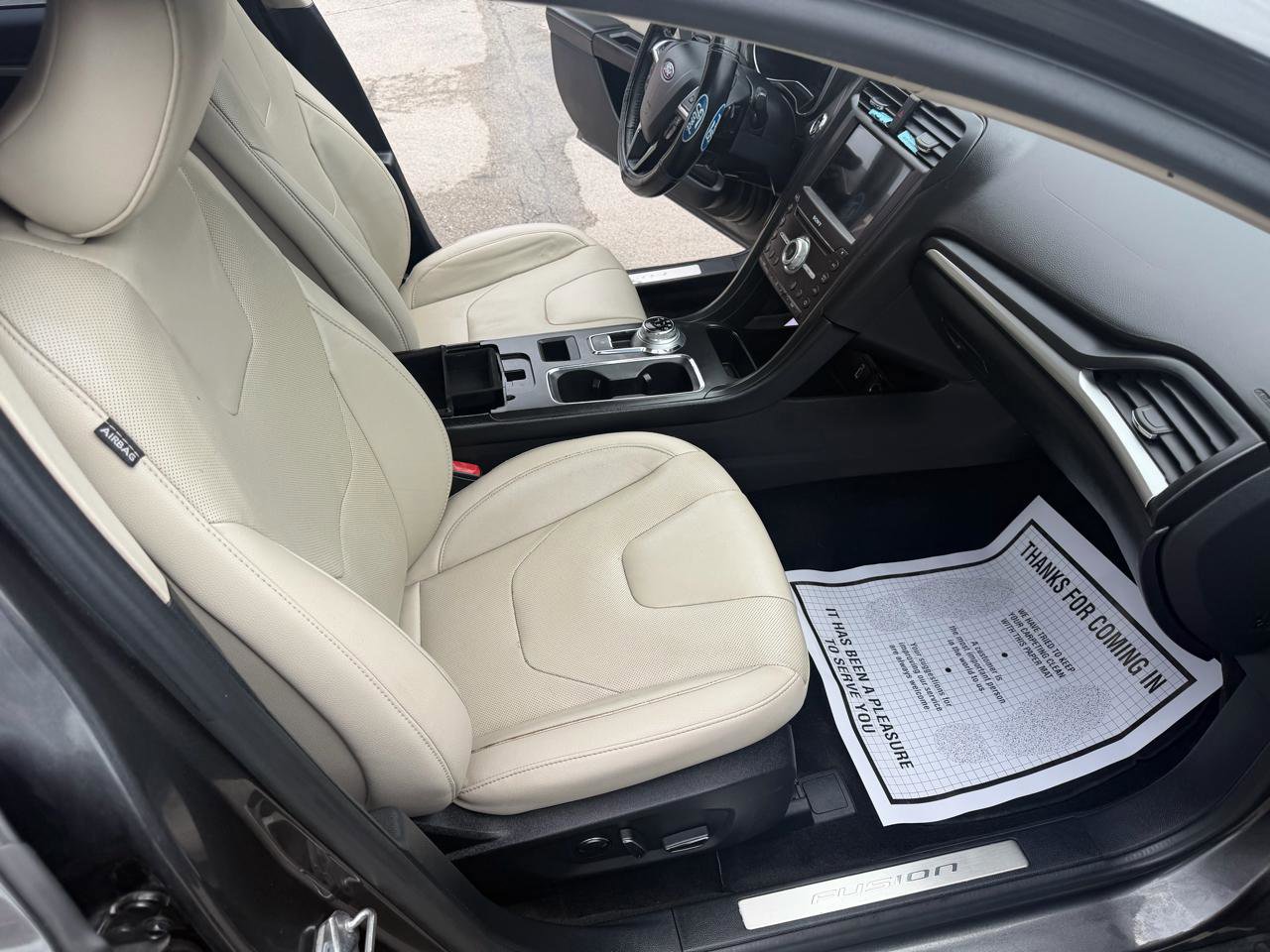 Used 2017 Ford Fusion Titanium FWD image 16