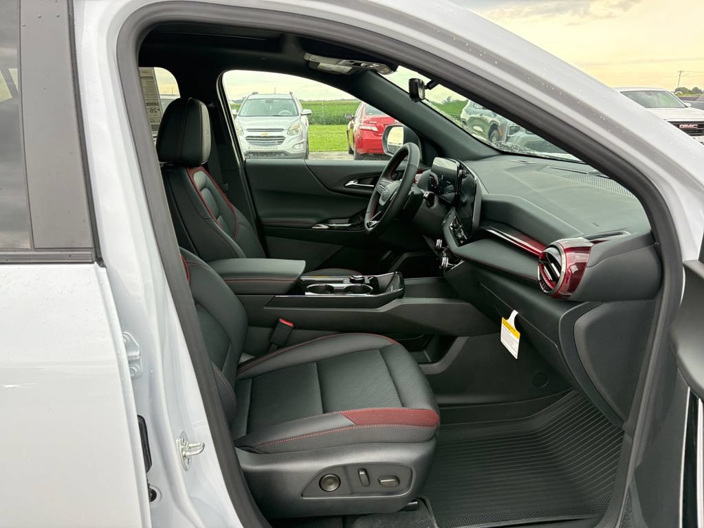 New 2027 Chevrolet Equinox RS w/ Safety and Technology Package AWD/4WD image 42
