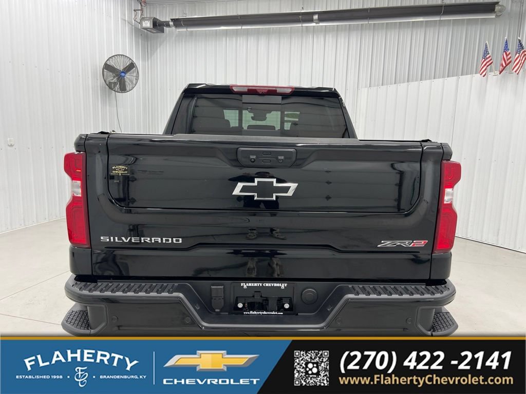 Used 2025 Chevrolet Silverado 1500 ZR2 w/ Technology Package AWD/4WD image 4