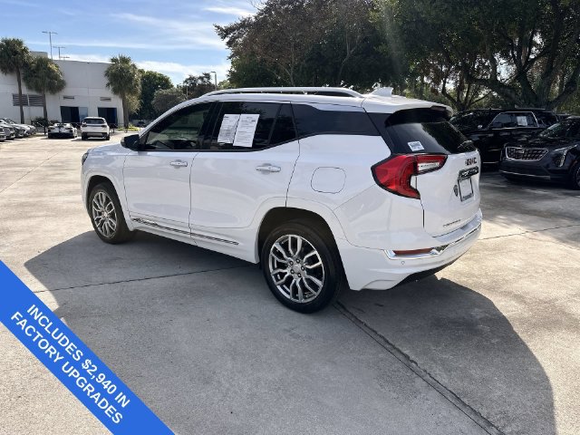 Used 2024 GMC Terrain Denali w/ Denali Premium Package AWD/4WD image 33