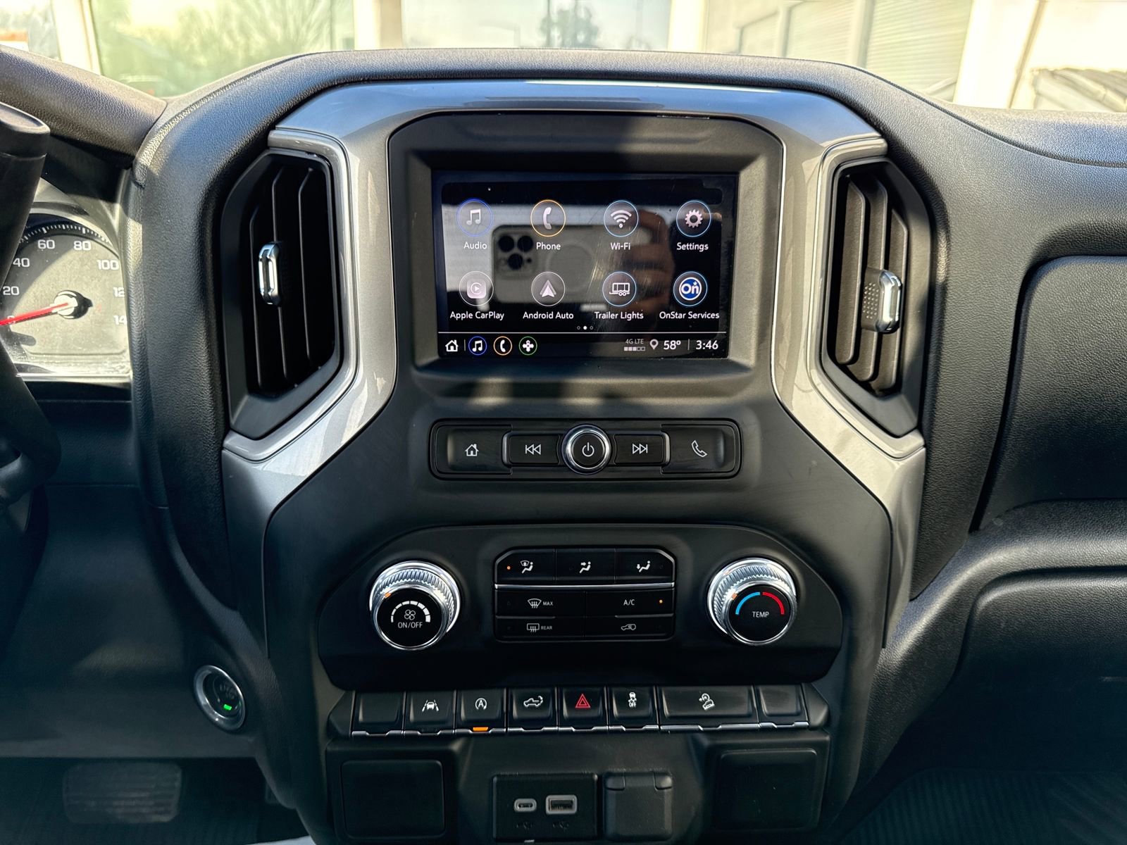 Used 2024 GMC Sierra 1500 Pro w/ Graphite Edition image 18