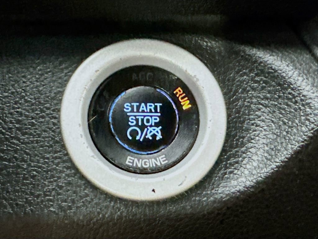 Used 2016 RAM 1500 Limited AWD/4WD image 28