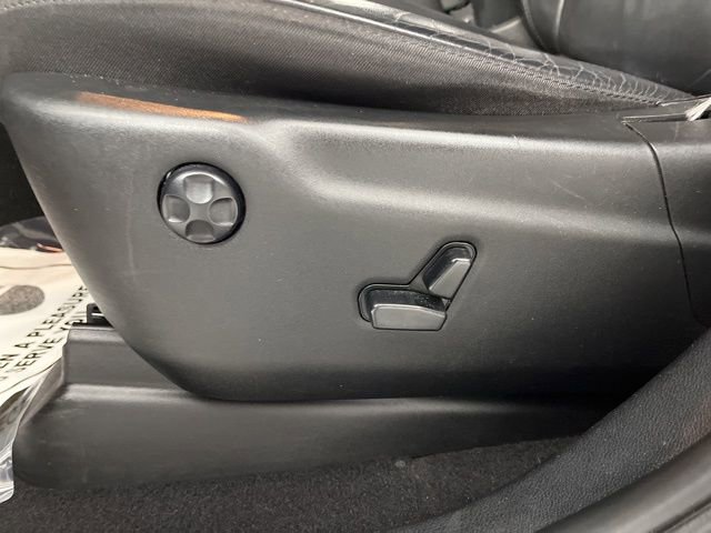 Used 2020 Jeep Grand Cherokee Limited image 33