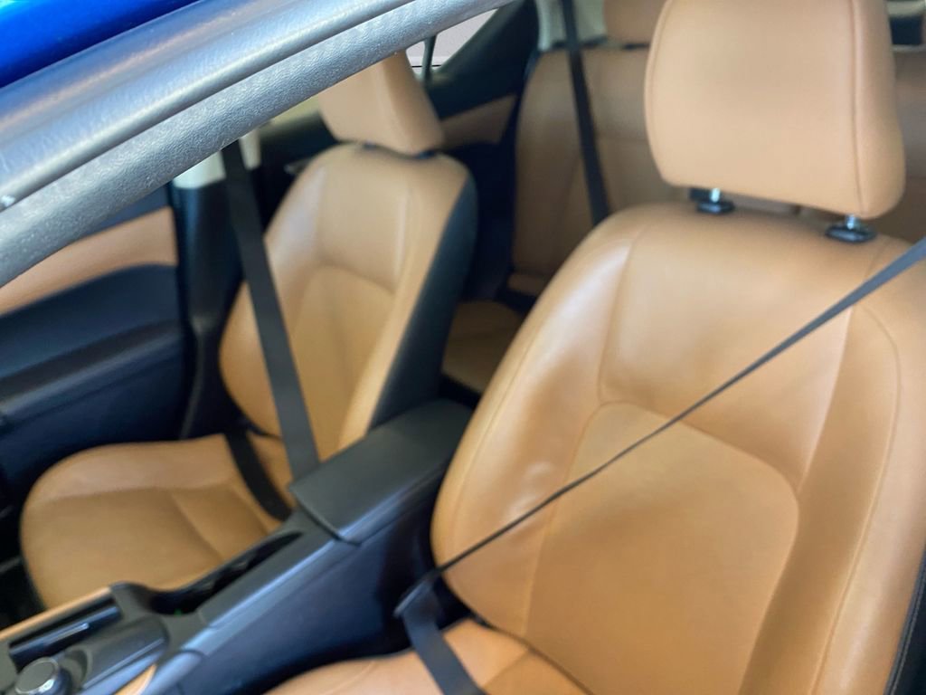 Used 2017 Lexus CT 200h image 8