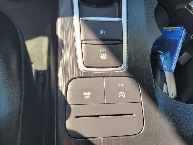 Used 2025 Ford Escape ST-Line FWD image 26