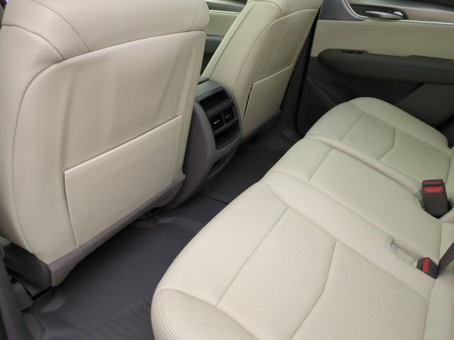 Certified 2024 Cadillac XT5 Premium Luxury w/ LPO, Floor Liner Package AWD/4WD image 21