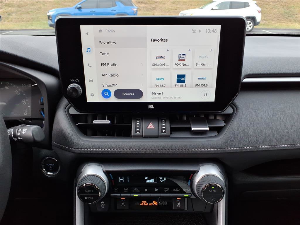 Used 2023 Toyota RAV4 XLE Premium image 22