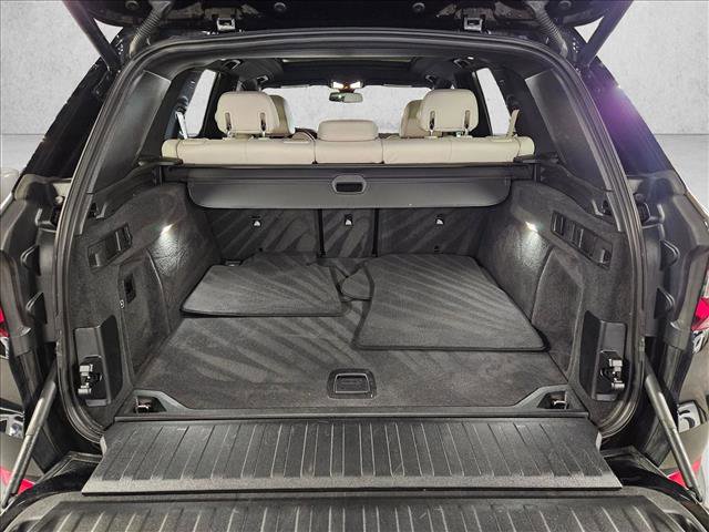 Used 2021 BMW X5 xDrive40i w/ Premium Package image 6