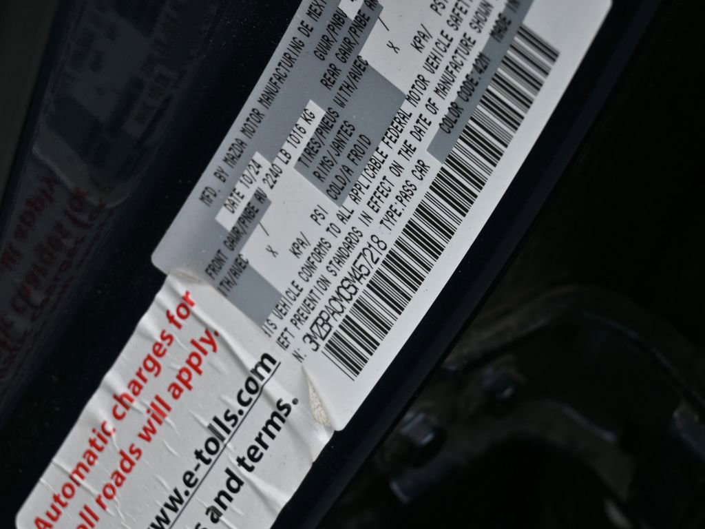 Used 2025 MAZDA MAZDA3 s image 19