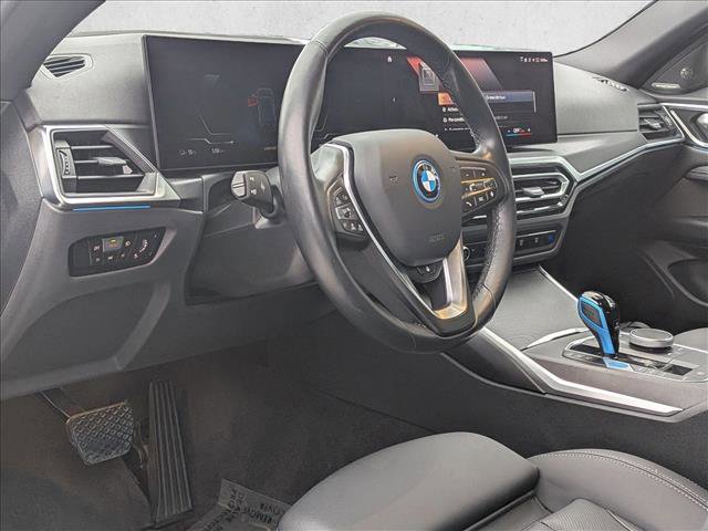 Used 2023 BMW i4 eDrive35 image 10