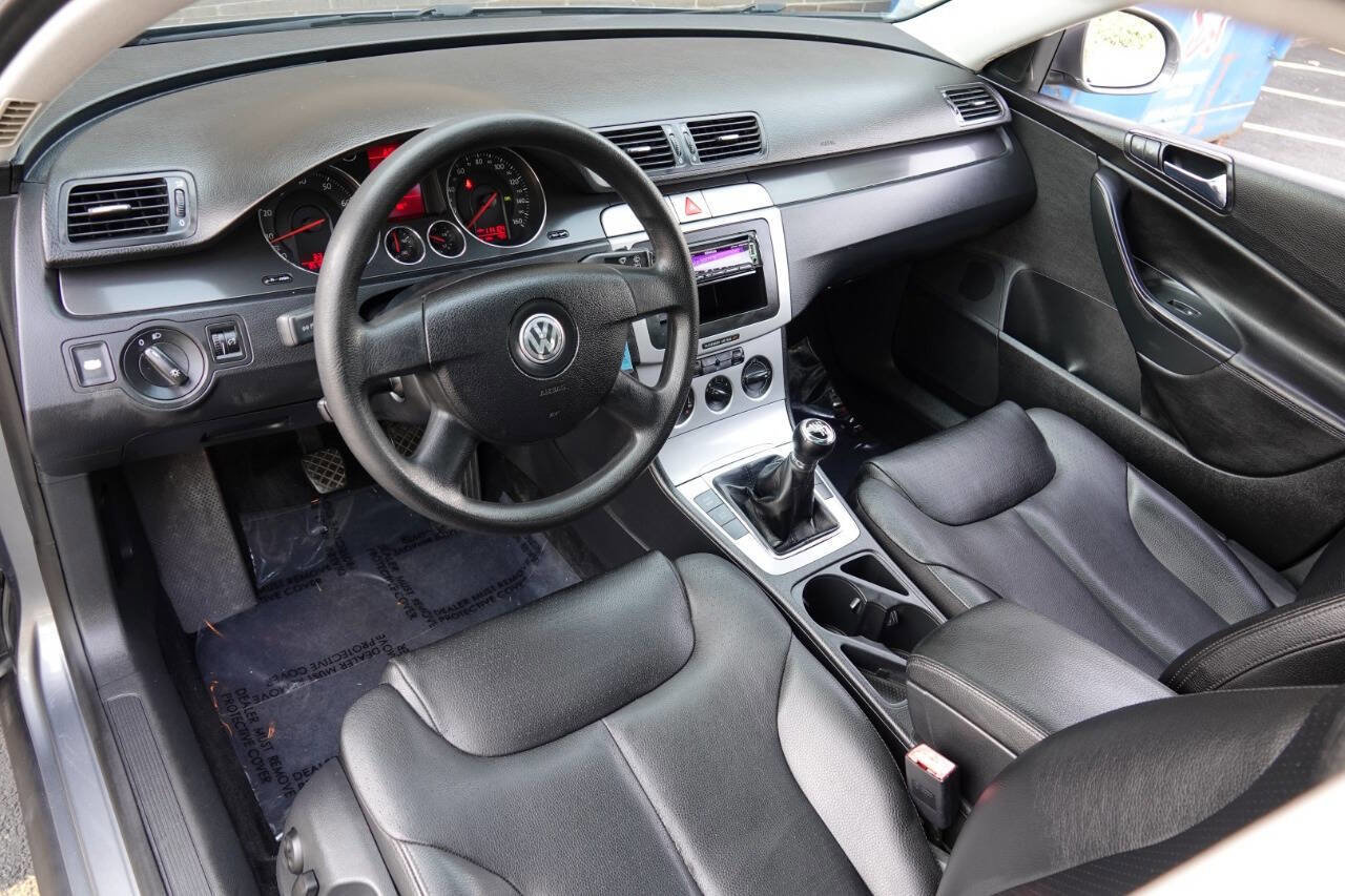 Used 2007 Volkswagen Passat 2.0T FWD image 53